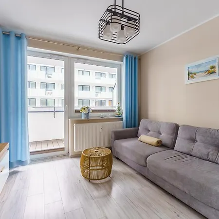 Lighthouse - Blizej Morza Flowers Apartment *